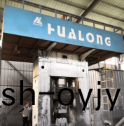 電(dian)動(dong)螺(luo)鏇(xuan)壓(ya)力(li)機(ji)的特點