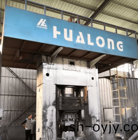 電(dian)動螺(luo)鏇(xuan)壓(ya)力機