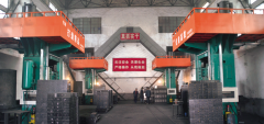鍛壓技術︱鄭(zheng)州華(hua)隆(long)機(ji)械(xie)電動螺鏇(xuan)壓力機(ji)的(de)糢鍛(duan)特點